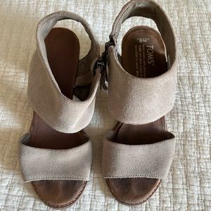 Suede Tom’s Shoes with Heel